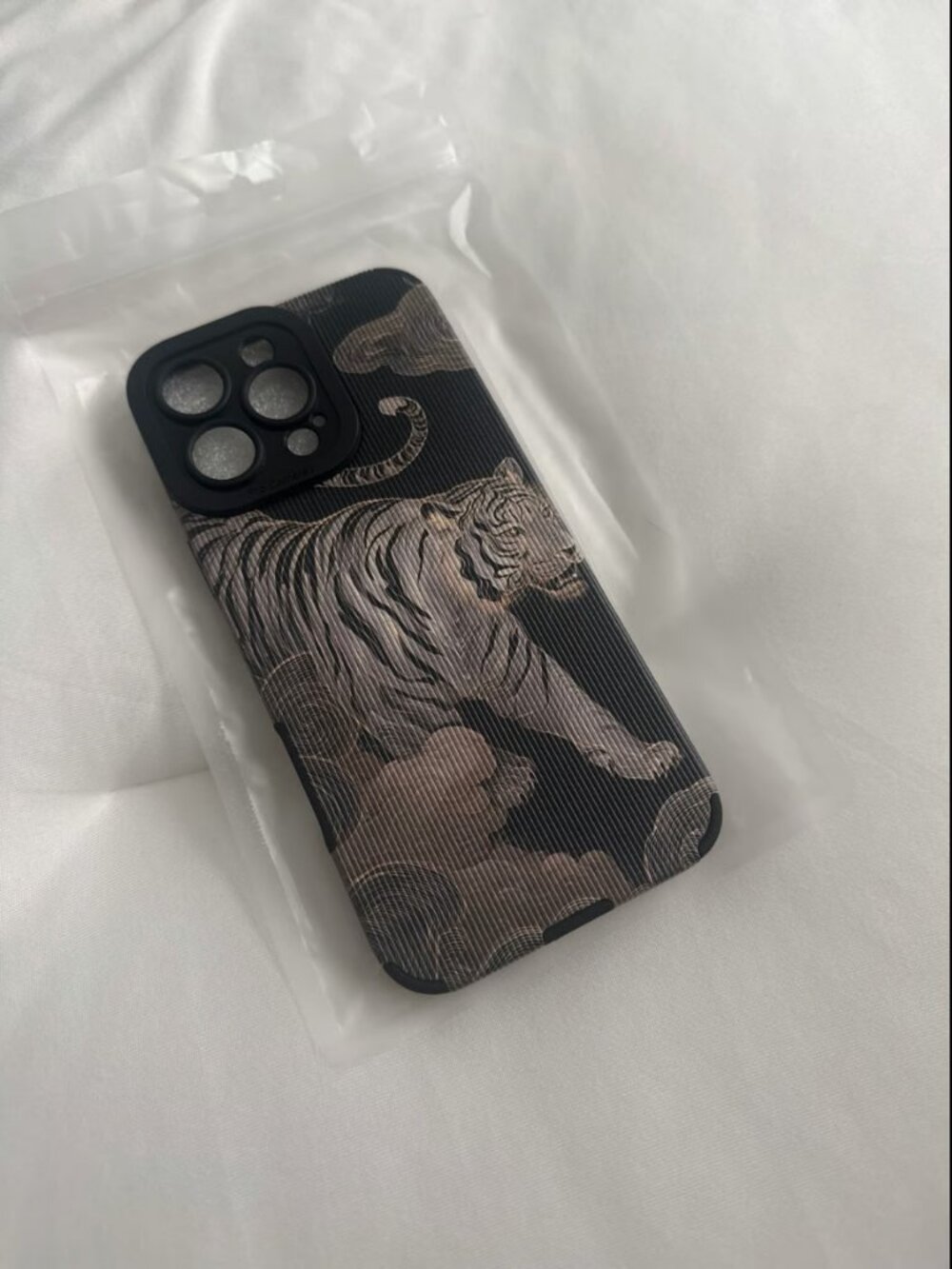 iphone 16 Pro Max phone case